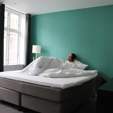 Hotel A