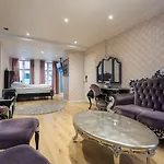A Hotel 3*